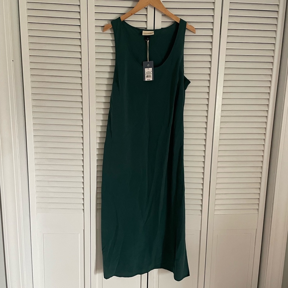 Universal Thread Sleeveless Emerald Green Midi Dress